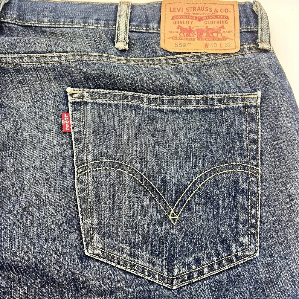 Levi’s 559 Jeans Men 40x32 Relaxed Straight Blue Denim Distressed Faded